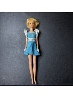 Vtg 1966 Mattel Francie Doll Blonde Brown Eyes, Rooted Lashes With OG 65 Outfit